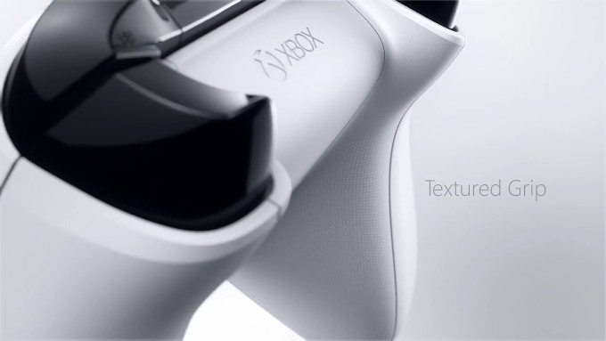 Xbox One Sは、Xbox One.3ぐらいに進化した新ハードということになります