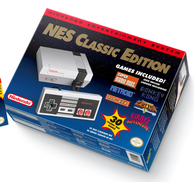 「NES Classic Edition」は、海外版のファミコン「Nintendo Entertainment System」のデザインを再現した小型の新ハード