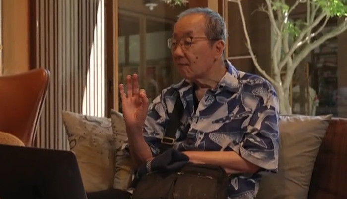 最近のさくまあきら氏は会話が難しい状態になっていることが明らかにされており、開発中の桃鉄をチェックして「これで良い」と言う代わりに「OKサイン」を出すようなシーン