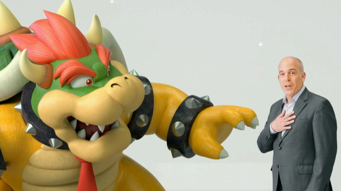 デヴォン・プリッチャード氏の経歴としては、20年ぐらいアメリカ任天堂に勤務しており、アメリカ任天堂の「最強法務部」の出身に