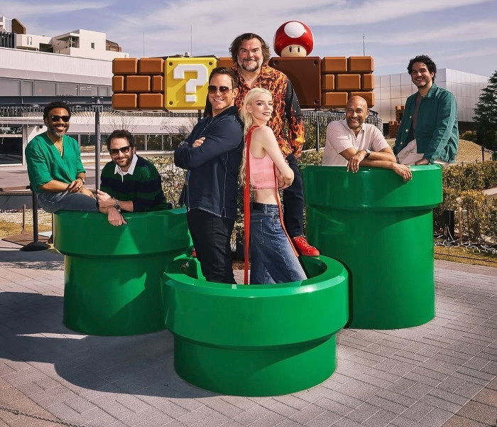 スーパーマリオギャラクシームービーのマリオ役のクリス・プラットはもちろん、ピーチ役のアニャ・テイラー＝ジョイ、ルイージ役のチャーリー・デイ、クッパ役のジャック・ブラック、キノピオ役のキーガン＝マイケル・キー、クッパJr.役のベニー・サフディ、ヨッシー役のドナルド・グローヴァーが来日