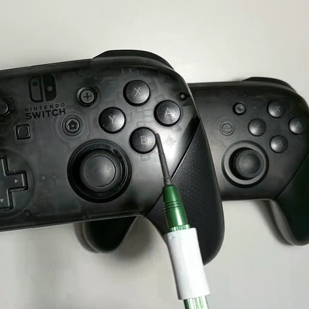 Nintendo Switch Proコントローラー、隠しメッセージあり。偽物には…