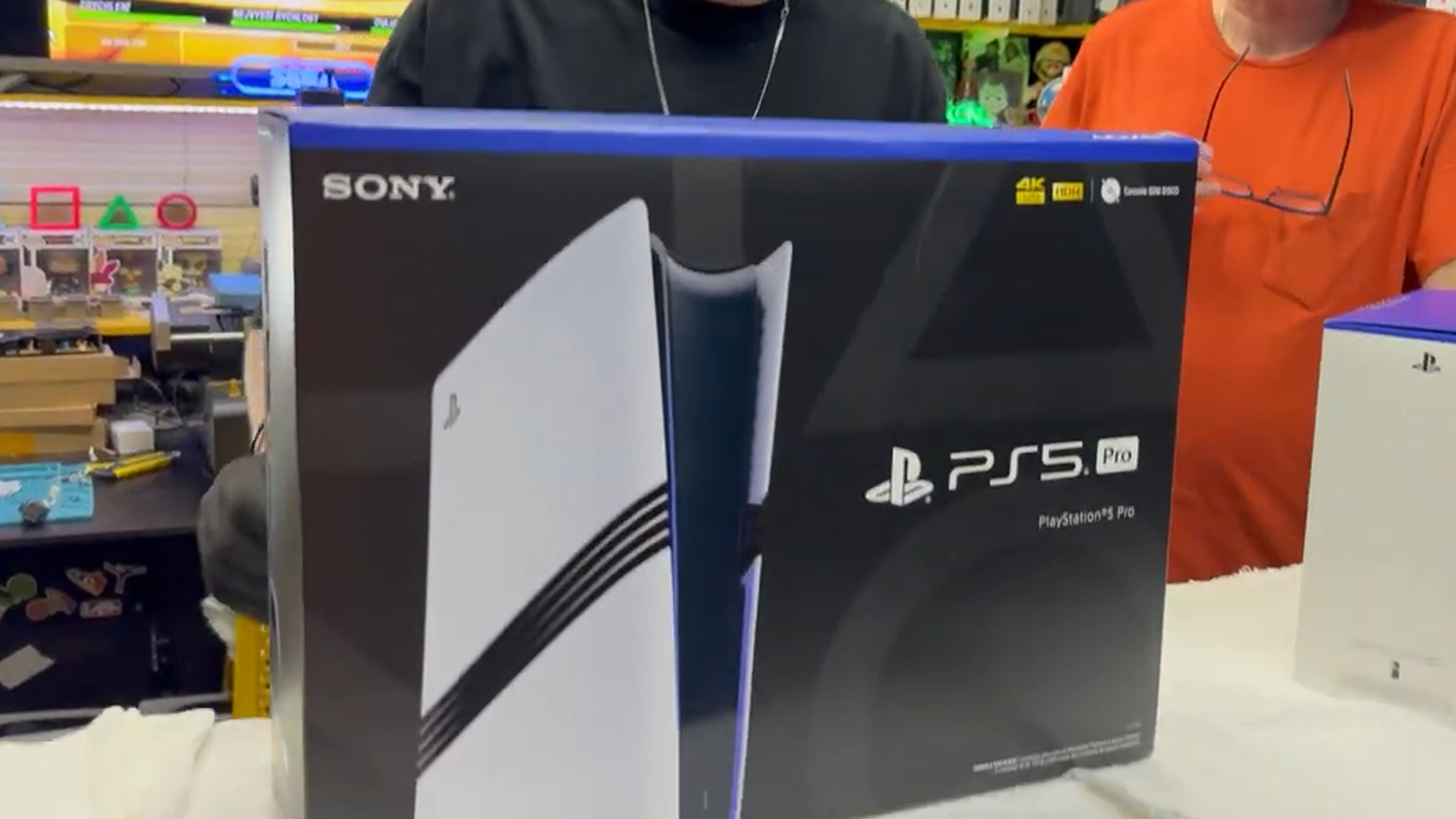 PS5 Pro、詳しいスペックが判明し価格に見合う性能。分解動画